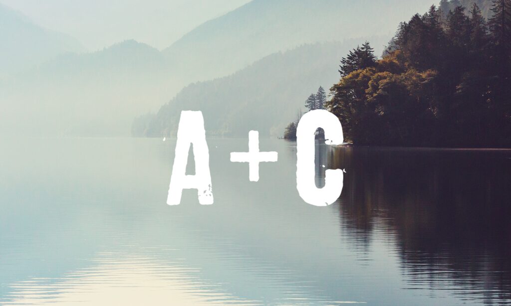 Een meer in het Lake District met de letters A + C